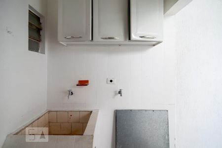 Casa à venda com 120m², 2 quartos e 1 vagaÁrea de Serviço