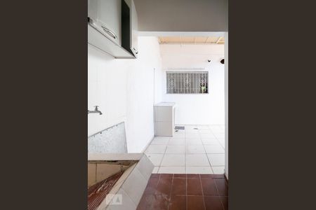 Casa à venda com 120m², 2 quartos e 1 vagaÁrea de Serviço