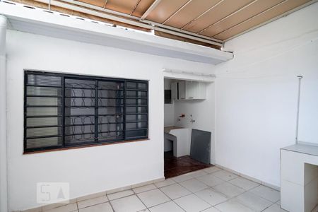 Casa à venda com 120m², 2 quartos e 1 vagaÁrea de Serviço