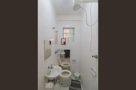 Casa à venda com 125m², 3 quartos e 2 vagas Casa à venda com 125m², 3 quartos e 2 vagasBanheiro