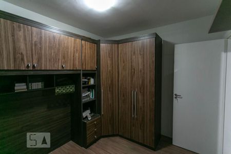 Quarto 1 de apartamento para alugar com 2 quartos, 48m² em Planalto, Belo Horizonte