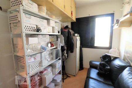 Apartamento à venda com 105m², 3 quartos e 2 vagasQuarto 2