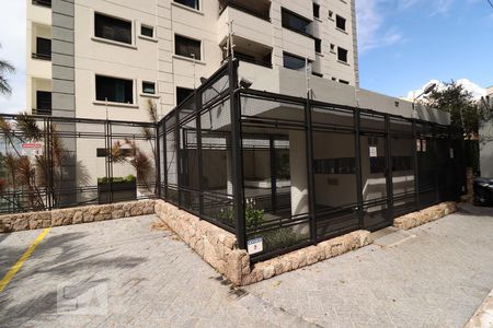 Apartamento à venda com 105m², 3 quartos e 2 vagasFachada