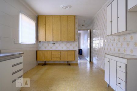 Casa à venda com 100m², 3 quartos e 2 vagasCozinha