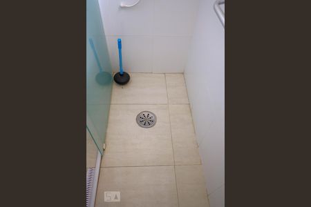 Casa à venda com 100m², 3 quartos e 2 vagasBanheiro 2