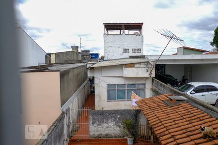 Casa à venda com 100m², 3 quartos e 2 vagasVista