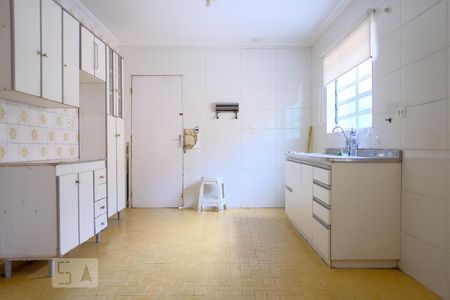 Casa à venda com 100m², 3 quartos e 2 vagasCozinha