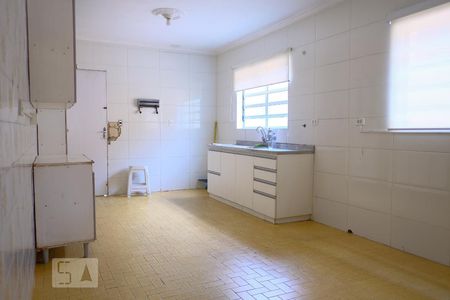 Casa à venda com 100m², 3 quartos e 2 vagasCozinha