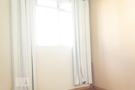 Quarto 1 de apartamento para alugar com 2 quartos, 49m² em São João Batista (venda Nova), Belo Horizonte