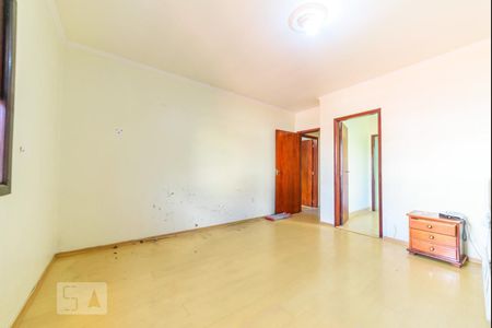 Casa à venda com 500m², 4 quartos e 8 vagas Casa à venda com 500m², 4 quartos e 8 vagasQuarto 2