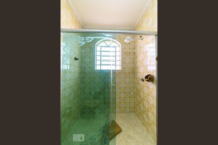 Casa à venda com 500m², 4 quartos e 8 vagas Casa à venda com 500m², 4 quartos e 8 vagasBanheiro Social 2 - Box