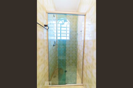Casa à venda com 500m², 4 quartos e 8 vagas Casa à venda com 500m², 4 quartos e 8 vagasBanheiro da Suíte 1 - Box