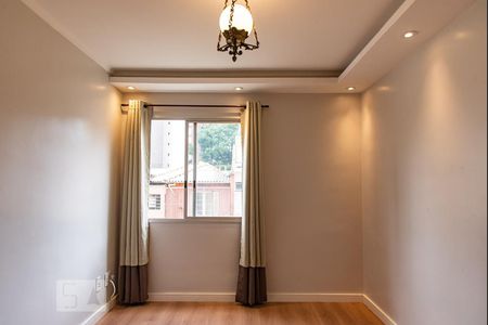 Sala de apartamento para alugar com 1 quarto, 48m² em Aclimação, São Paulo