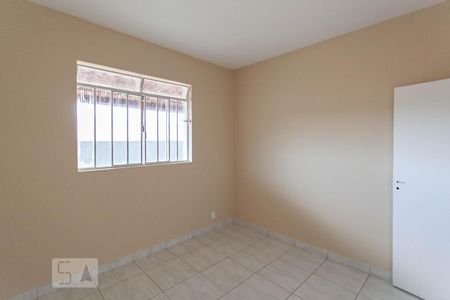 Quarto 1 de apartamento para alugar com 2 quartos, 69m² em Esplanada, Belo Horizonte