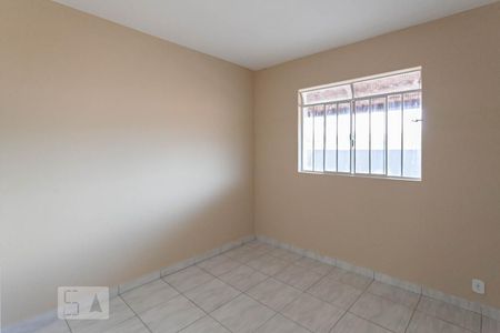 Quarto 1 de apartamento para alugar com 2 quartos, 69m² em Esplanada, Belo Horizonte