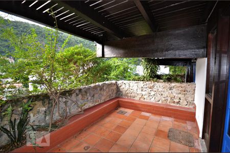 Varanda de casa para alugar com 4 quartos, 210m² em Laranjeiras, Rio de Janeiro