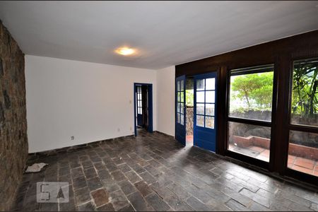 Sala 1 de casa para alugar com 4 quartos, 210m² em Laranjeiras, Rio de Janeiro