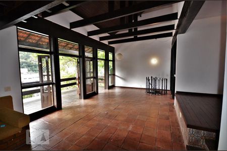 Sala 2 de casa para alugar com 4 quartos, 210m² em Laranjeiras, Rio de Janeiro