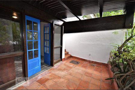 Varanda de casa para alugar com 4 quartos, 210m² em Laranjeiras, Rio de Janeiro