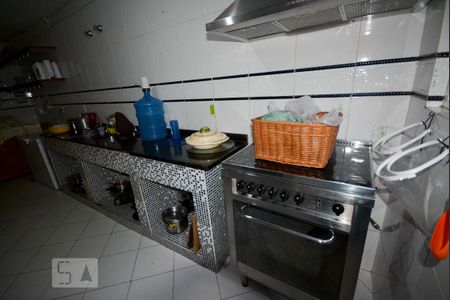 Casa à venda com 500m², 5 quartos e 4 vagasCozinha