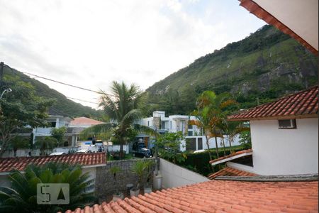 Casa à venda com 500m², 5 quartos e 4 vagasVista da Rua