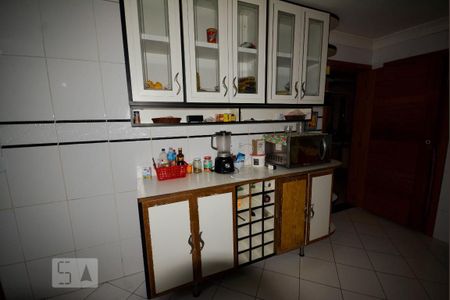 Casa à venda com 500m², 5 quartos e 4 vagasCozinha