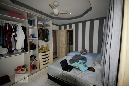 Casa à venda com 500m², 5 quartos e 4 vagasSuíte 2