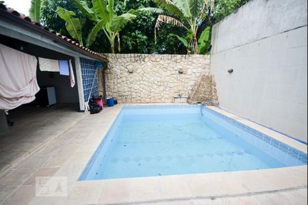 Casa à venda com 500m², 5 quartos e 4 vagasPiscina