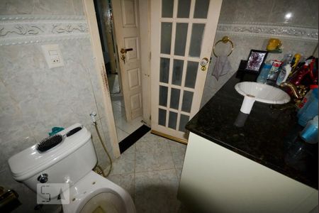 Casa à venda com 500m², 5 quartos e 4 vagasBanheiro Suíte 2