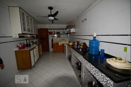 Casa à venda com 500m², 5 quartos e 4 vagasCozinha