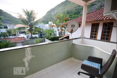 Casa à venda com 500m², 5 quartos e 4 vagasVaranda Suíte