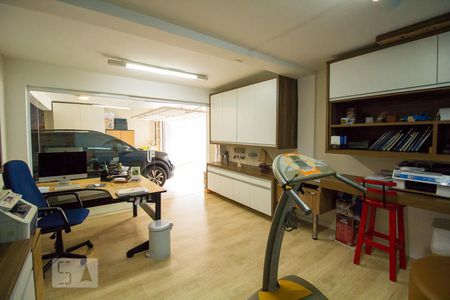 Casa à venda com 300m², 5 quartos e 3 vagasEscritório da Garagem