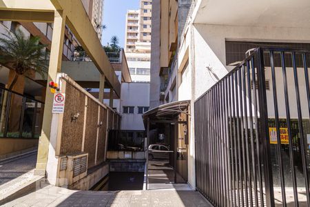 Apartamento para alugar com 100m², 2 quartos e 1 vagaFachada