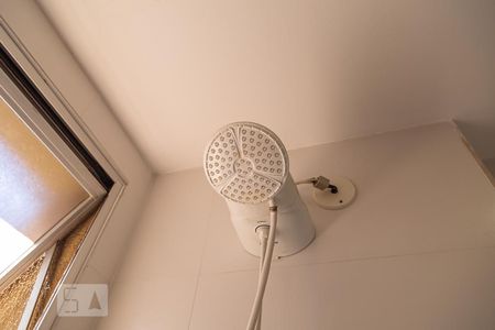 Apartamento para alugar com 100m², 2 quartos e 1 vagaChuveiro do Banheiro 1