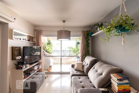Sala de apartamento para alugar com 2 quartos, 67m² em Pinheiros, São Paulo