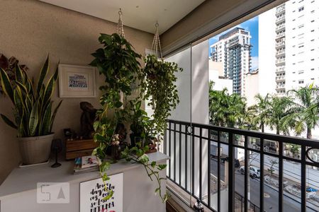 Varanda de apartamento para alugar com 2 quartos, 67m² em Pinheiros, São Paulo