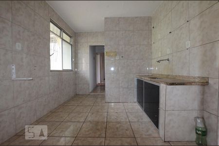 Casa para alugar com 90m², 2 quartos e 1 vagaCozinha