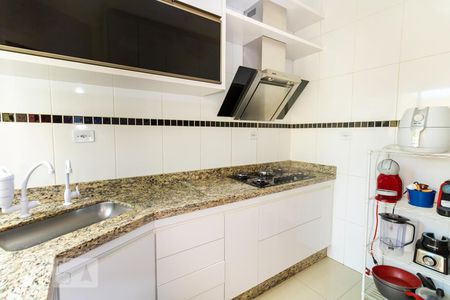 Casa de condomínio à venda com 120m², 3 quartos e 2 vagas Casa de condomínio à venda com 120m², 3 quartos e 2 vagasCozinha