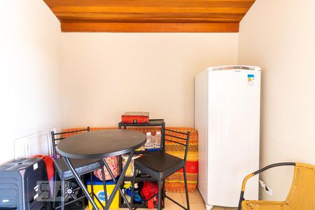 Casa de condomínio à venda com 120m², 3 quartos e 2 vagas Casa de condomínio à venda com 120m², 3 quartos e 2 vagasSuíte 3