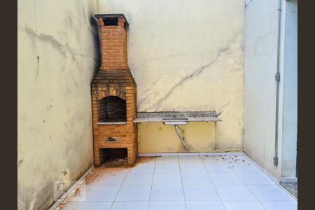 Casa de condomínio à venda com 120m², 3 quartos e 2 vagas Casa de condomínio à venda com 120m², 3 quartos e 2 vagasÁrea comum - Churrasqueira