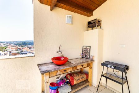 Casa de condomínio à venda com 120m², 3 quartos e 2 vagas Casa de condomínio à venda com 120m², 3 quartos e 2 vagasTerraço