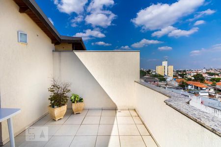 Casa de condomínio à venda com 120m², 3 quartos e 2 vagas Casa de condomínio à venda com 120m², 3 quartos e 2 vagasTerraço
