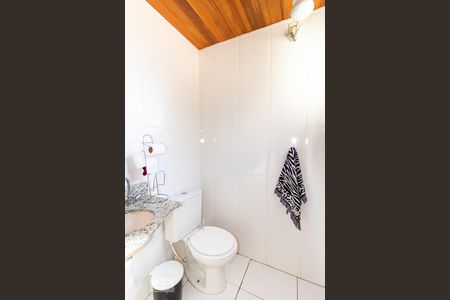 Casa de condomínio à venda com 120m², 3 quartos e 2 vagas Casa de condomínio à venda com 120m², 3 quartos e 2 vagasBanheiro da Suíte 3