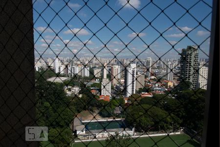 Apartamento à venda com 105m², 2 quartos e 2 vagas Apartamento à venda com 105m², 2 quartos e 2 vagasVista do Quarto 1