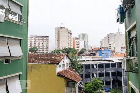 Vista Sala de kitnet/studio para alugar com 1 quarto, 30m² em Centro, Rio de Janeiro
