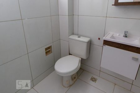 Banheiro de kitnet/studio para alugar com 1 quarto, 30m² em Centro, Rio de Janeiro