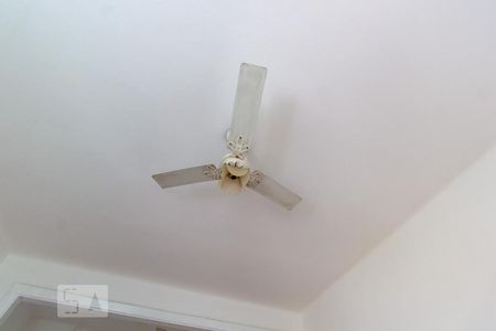 Sala de kitnet/studio para alugar com 1 quarto, 30m² em Centro, Rio de Janeiro