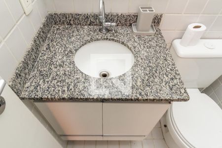Banheiro de apartamento para alugar com 1 quarto, 29m² em Vila Buarque, São Paulo