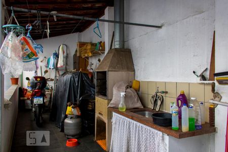 Casa à venda com 268m², 5 quartos e 1 vagaÁrea de Serviço 2