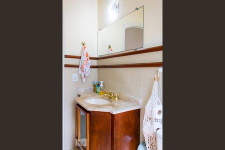 Casa à venda com 268m², 5 quartos e 1 vagaBanheiro Social 1